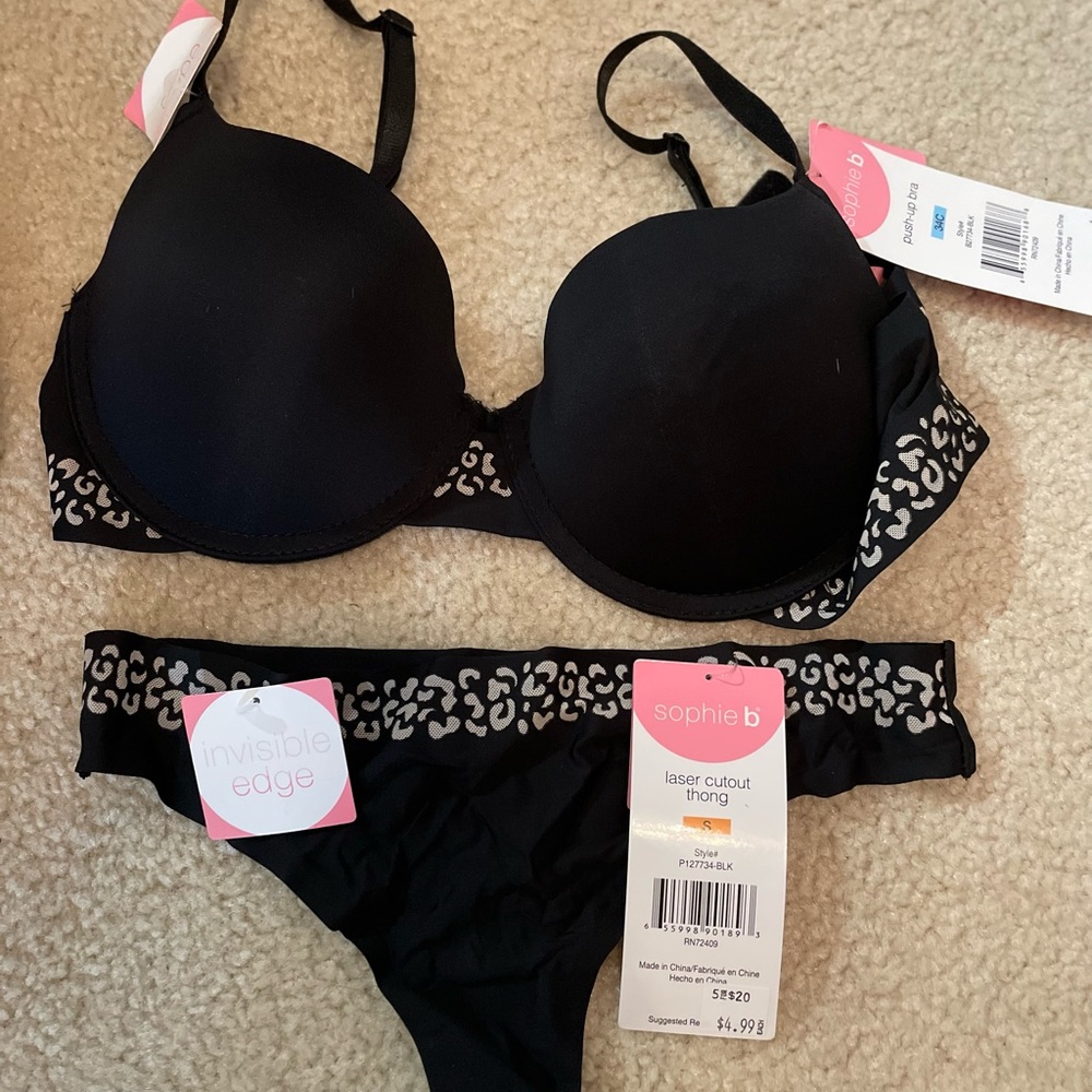 New set with tags Sophie B